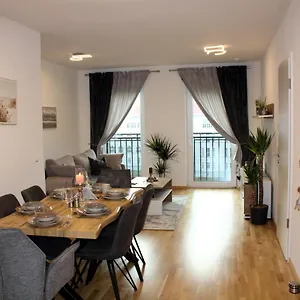 Zentrum Residenz - Wohnen Auf Hoechstem Niveau Apartment