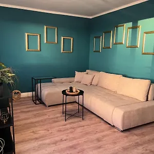 Juna Mit Tg Stellplatz Apartment